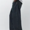 Jeans larghi dal taglio morbido Jeans larghi dal taglio morbido
