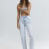 Jeans Mom a vita alta Jeans Mom a vita alta