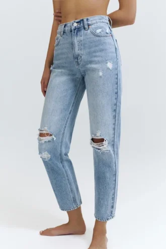 Jeans mom strappati