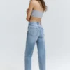Jeans mom strappati Jeans mom strappati