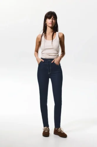 Jeans skinny a vita alta
