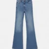 Jeans skinny a zampa Jeans skinny a zampa