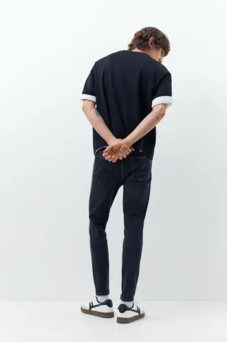 Jeans skinny strappati