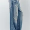 Jeans super baggy strappati Jeans super baggy strappati