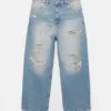 Jeans super baggy strappati Jeans super baggy strappati