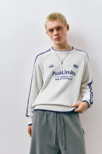 Maglione a righe con ricamo STWD