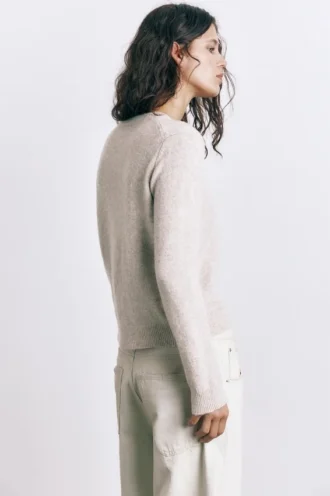 Maglione morbido dalla vestibilità regolare