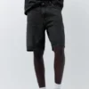 Pantaloncini in denim dal taglio standard Pantaloncini in denim dal taglio standard