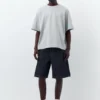 Pantaloncini in denim dalla vestibilità comoda e ampia Pantaloncini in denim dalla vestibilità comoda e ampia