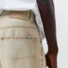 Pantaloncini in denim dalla vestibilità comoda e ampia Pantaloncini in denim dalla vestibilità comoda e ampia