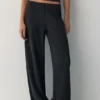 Pantaloni a gamba dritta in crêpe Pantaloni a gamba dritta in crêpe
