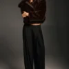 Pantaloni a gamba larga con doppia pince Pantaloni a gamba larga con doppia pince