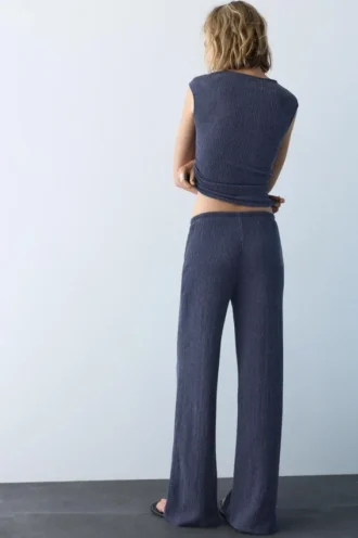 Pantaloni a gamba larga in crêpe Pantaloni a gamba larga in crêpe