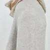 Pantaloni a gamba larga morbidi al tatto Pantaloni a gamba larga morbidi al tatto