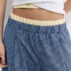 Pantaloni a quadri in stile pigiama con pinces Pantaloni a quadri in stile pigiama con pinces