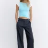 Pantaloni a zampa con fibbia Pantaloni a zampa con fibbia