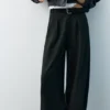 Pantaloni Barrel con pinces Pantaloni Barrel con pinces