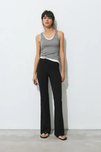 Pantaloni bootcut a vita media