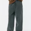 Pantaloni da jogging larghi in velluto a coste Pantaloni da jogging larghi in velluto a coste