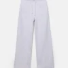Pantaloni da tuta a gamba larga Pantaloni da tuta a gamba larga