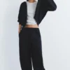 Pantaloni da tuta a gamba larga con orlo regolabile Pantaloni da tuta a gamba larga con orlo regolabile