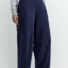 Pantaloni da tuta a zampa Pantaloni da tuta a zampa