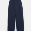 Pantaloni da tuta a zampa Pantaloni da tuta a zampa