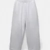 Pantaloni da tuta a zampa Pantaloni da tuta a zampa