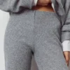Pantaloni dritti morbidi al tatto Pantaloni dritti morbidi al tatto
