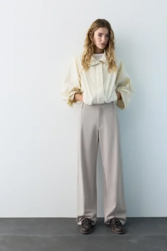 Pantaloni eleganti con pinces