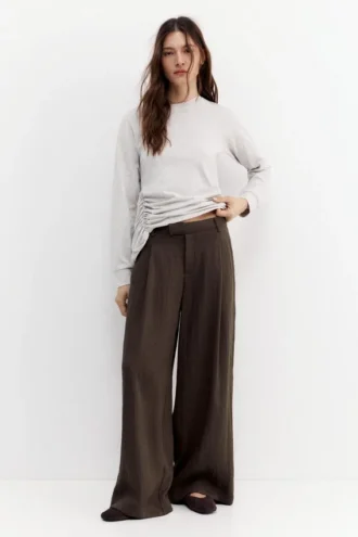 Pantaloni eleganti con pinces