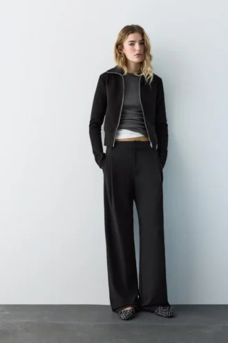 Pantaloni eleganti con pinces