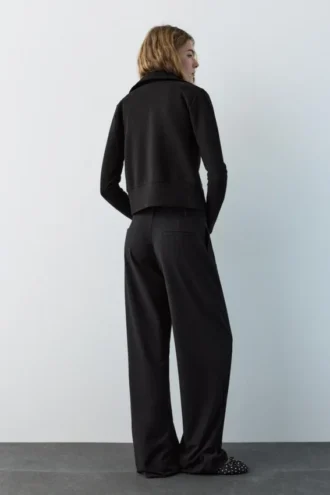 Pantaloni eleganti con pinces