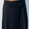 Pantaloni eleganti con vita incrociata Pantaloni eleganti con vita incrociata