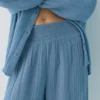 Pantaloni fluidi effetto garza Pantaloni fluidi effetto garza