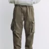 Pantaloni jogger comodi con tasche multiple Pantaloni jogger comodi con tasche multiple