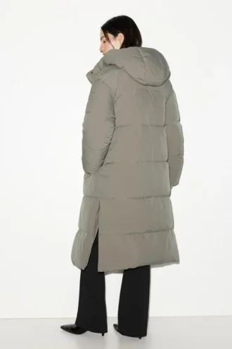 Piumino idrorepellente da indossare come cappotto