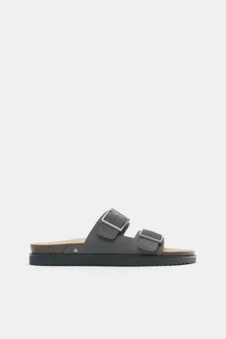 Sandali in pelle con fibbia