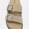 Sandali in pelle con fibbia Sandali in pelle con fibbia