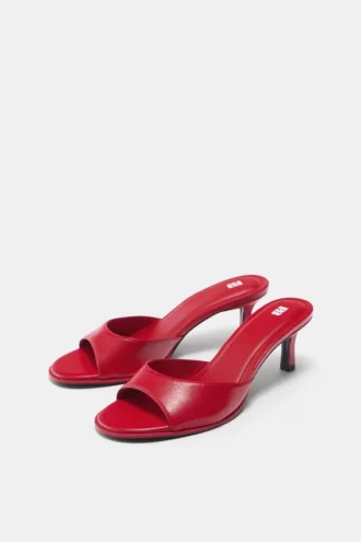 Sandali mules con tacco alto