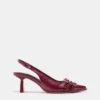 Scarpe con tacco e fibbie