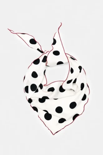 Sciarpa a pois Sciarpa a pois