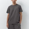 Set composto da pantaloncini jogger Bermuda e T-shirt Set composto da pantaloncini jogger Bermuda e T-shirt