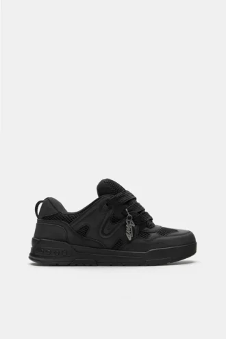Sneakers da skate decorate STWD