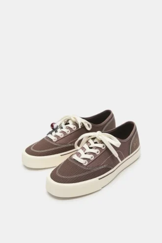 Sneakers decorate STWD Sneakers decorate STWD