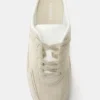 Sneakers in pelle con cinturino posteriore Sneakers in pelle con cinturino posteriore