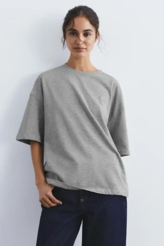 T-shirt a maniche corte oversize T-shirt a maniche corte oversize