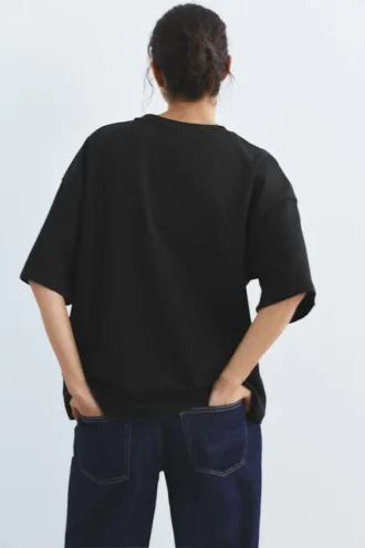 T-shirt a maniche corte oversize T-shirt a maniche corte oversize