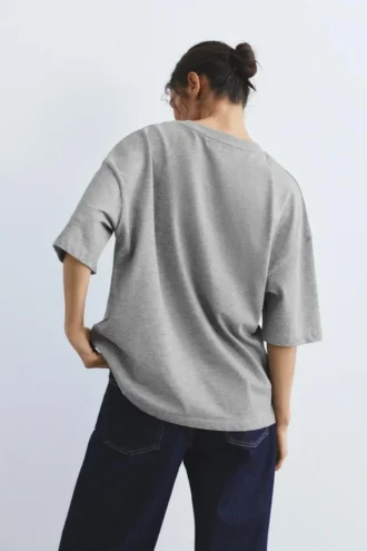 T-shirt a maniche corte oversize T-shirt a maniche corte oversize