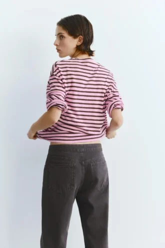 T-shirt a maniche lunghe a righe